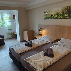 https://pension-delagera.com-bavaria.com