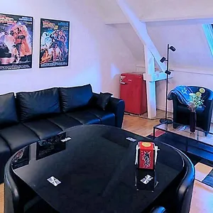 https://family-gamers-loft-40-m2.hotelsghent.com