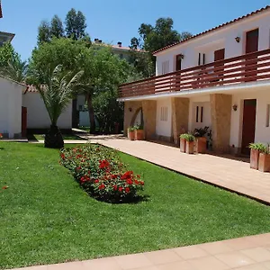 https://apartaments-margarita-sabina-pinell.catalonia-hotels.com